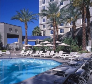 Hilton Grand Vacations Club Las Vegas Swimming Pool