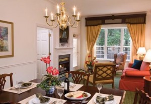 Marriott Manor Club at Ford's Colony Living Area